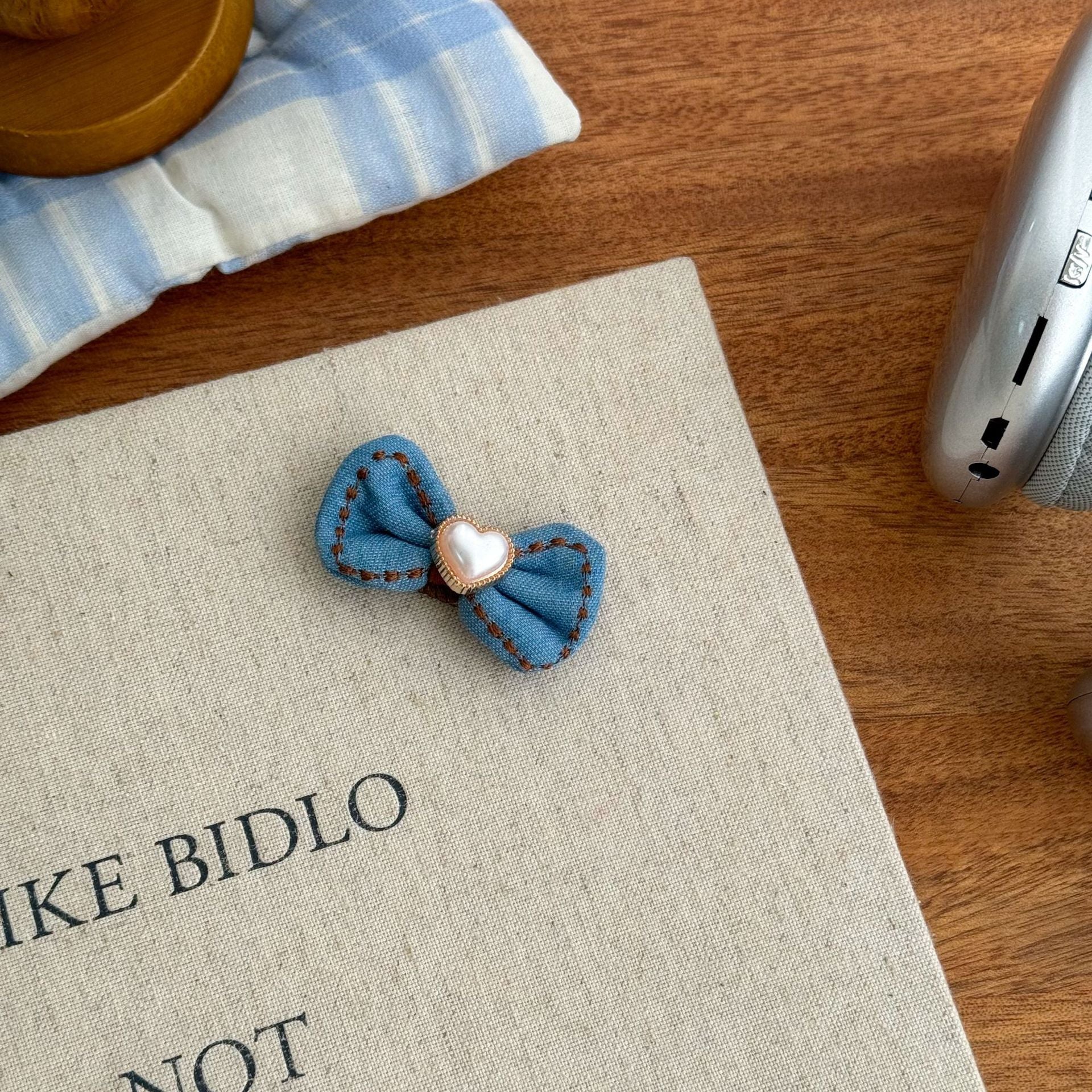 Cute Dog Hair Bow Clips Pet Grooming Accessories for Small Dogs and Cats