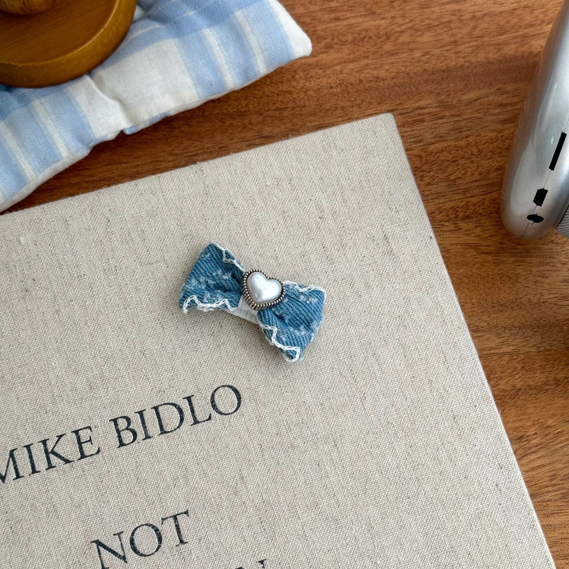 Cute Dog Hair Bow Clips Pet Grooming Accessories for Small Dogs and Cats